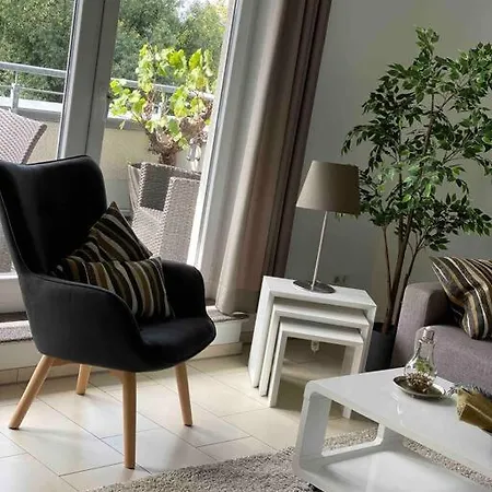아파트 Ferienwohnung Traumurlaub 워렌도르프